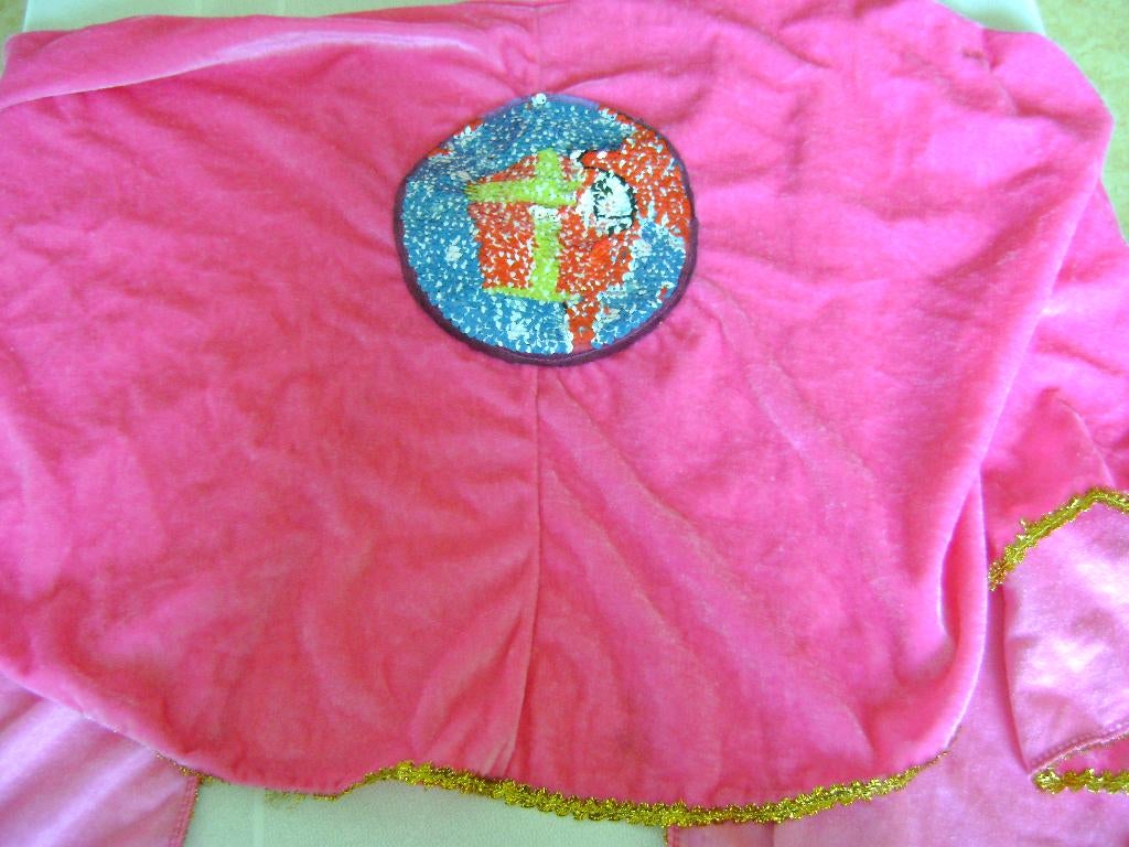 roze velourse pieten cape goud randje afgezet diadeem 4/8jr, Ophalen of Verzenden, Zo goed als nieuw