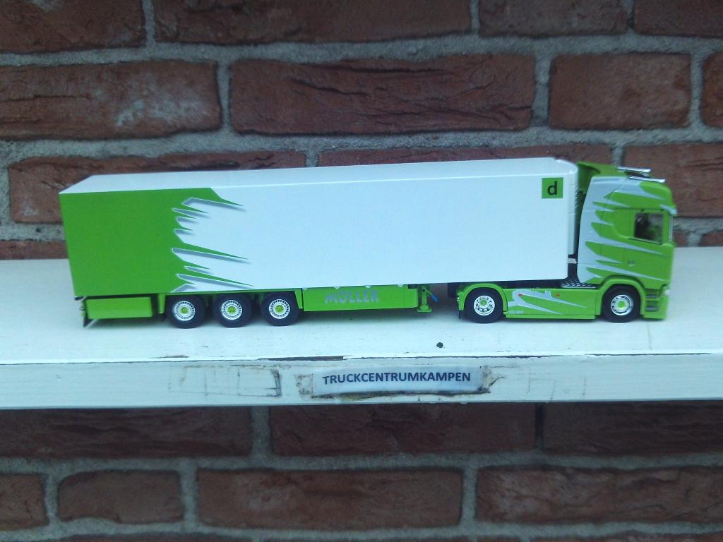 Tekno  Scania  Next  Gen  540S  V8  van  Muller.