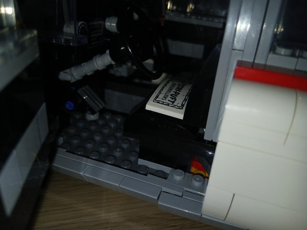 Lego Ecto 1 met doos, Hobby en Vrije tijd, Modelbouw | Auto's en Voertuigen, Zo goed als nieuw, Auto, Groter dan 1:32, Overige merken