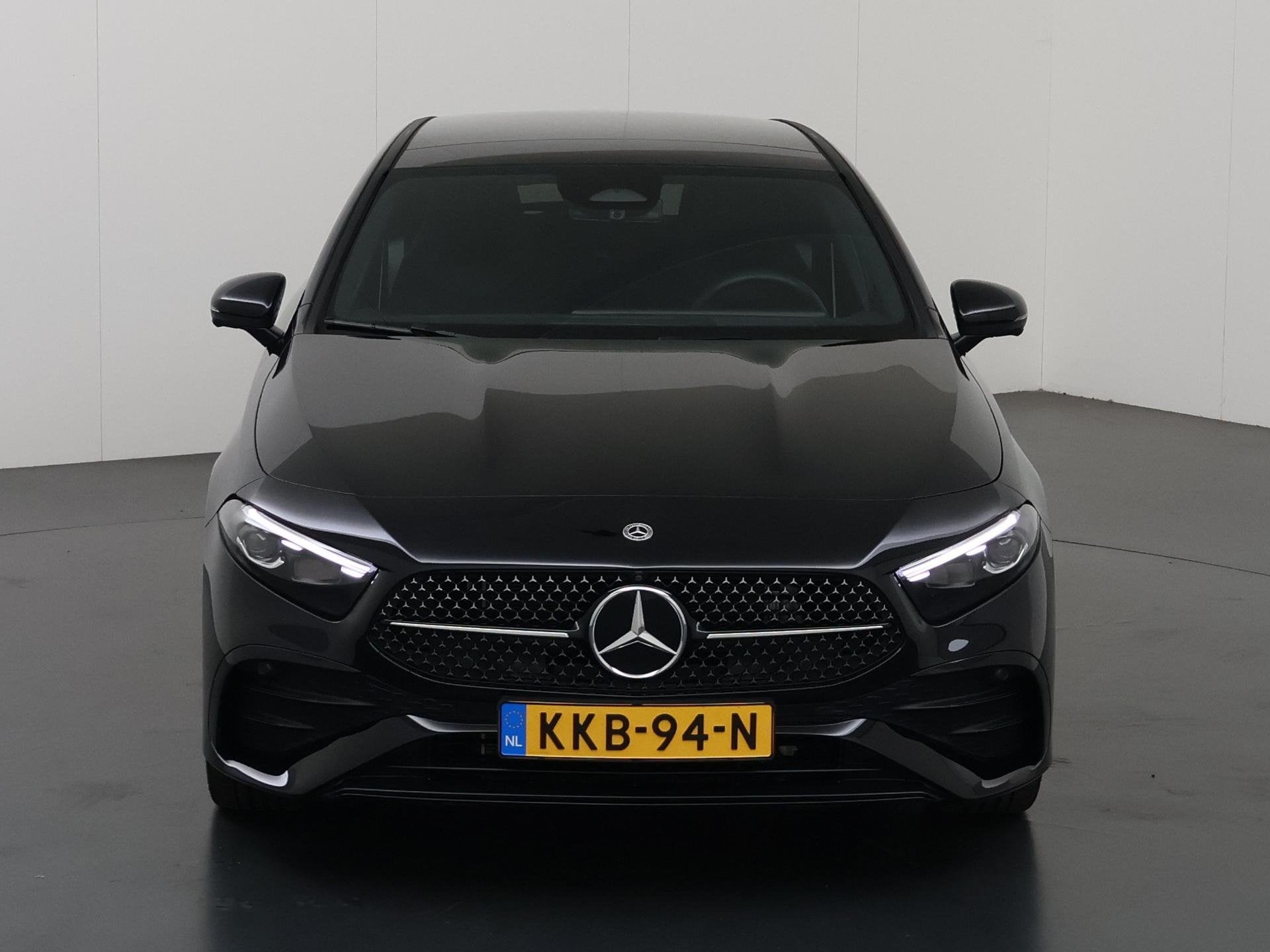 Mercedes-Benz A-Klasse 250 e Business Solution AMG | Panoram, Auto's, Dealer onderhouden, Gebruikt, 4 cilinders, Bedrijf
