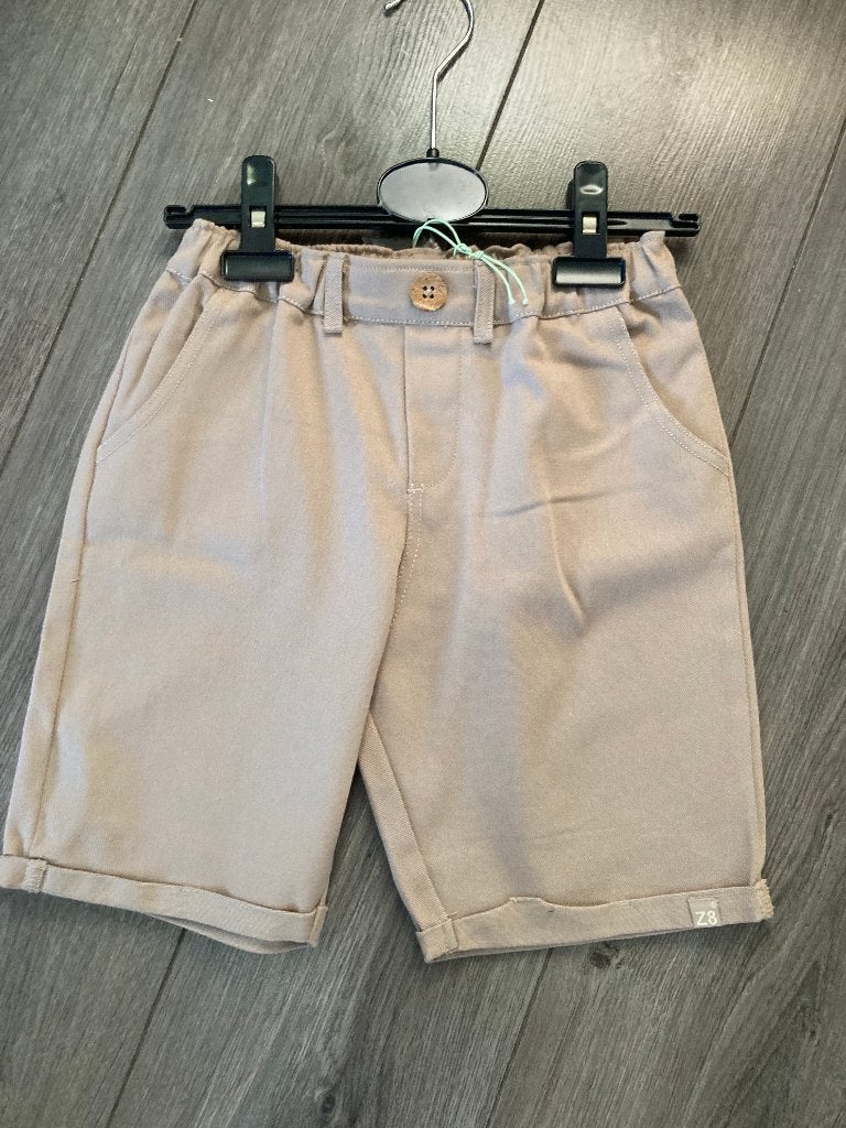 Z8 short Kimo nieuw mt 134, Kinderen en Baby's, Broek, Z8, Nieuw, Ophalen of Verzenden