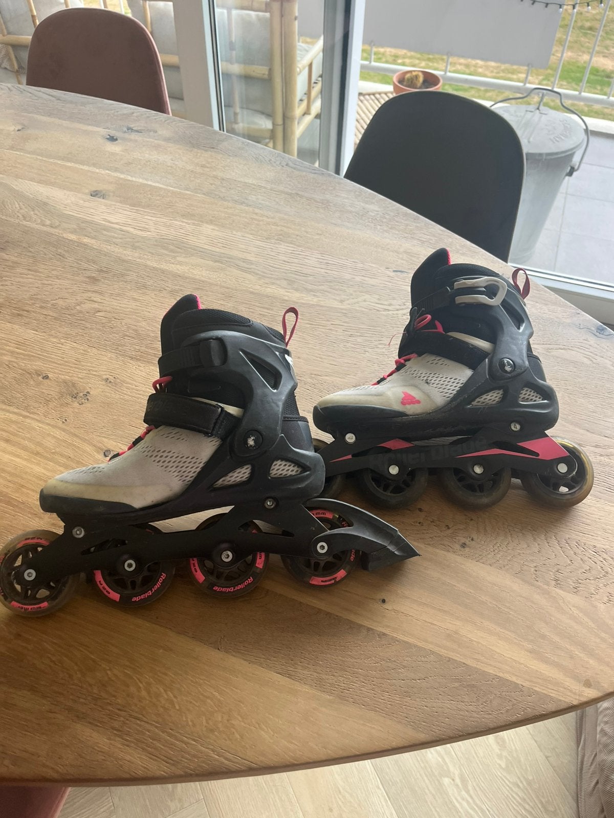 Skates Rollerblade 80, maat 38,5, Ophalen, Gebruikt, Inline skates 4 wielen