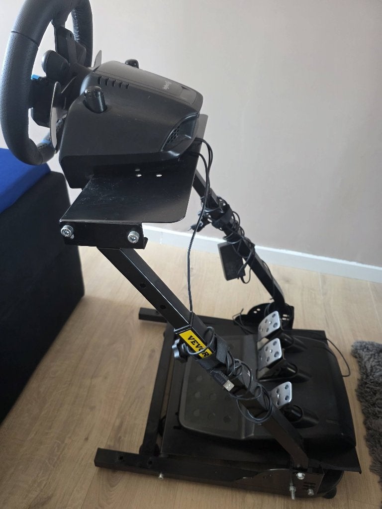 Logitech G29 + pedalen + stuurstand – zo goed als nieuw, Spelcomputers en Games, Spelcomputers | Sony PlayStation Consoles | Accessoires