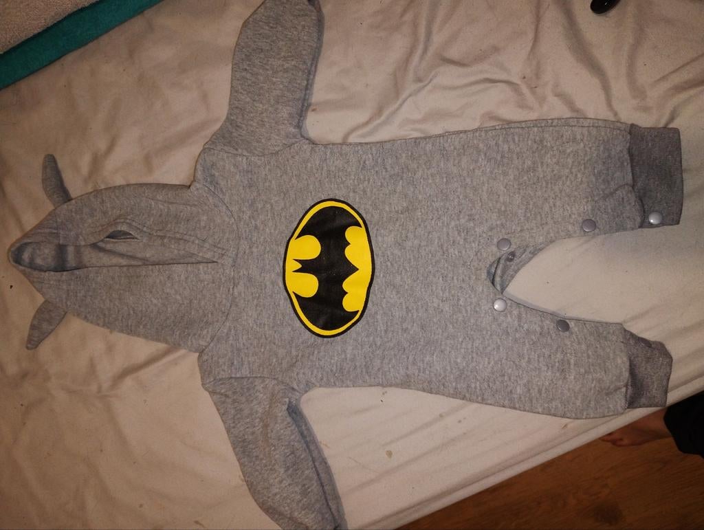 Batman pakje maat 80, Kinderen en Baby's, Babykleding | Maat 80, Ophalen of Verzenden, Jongetje, Pakje