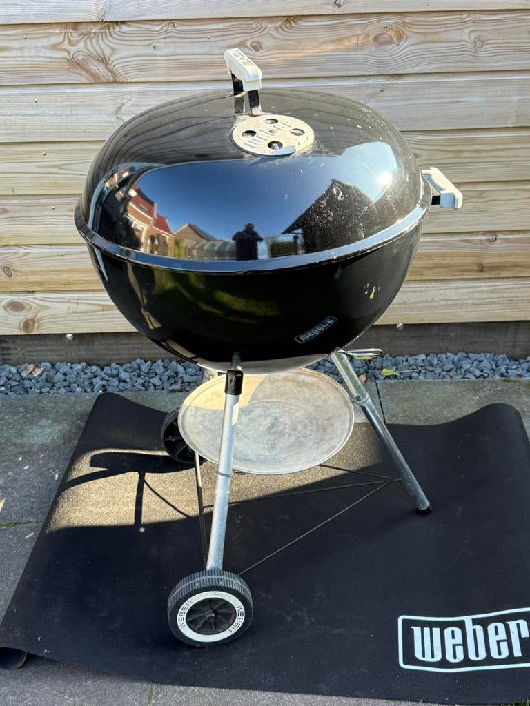 Weber Bar-B-Ketlle GBS 57 cm, Ophalen, Gebruikt