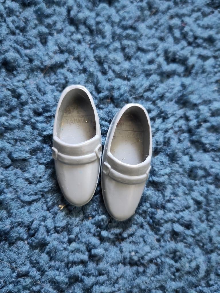 Barbie Ken schoenen, Ophalen of Verzenden, Accessoires