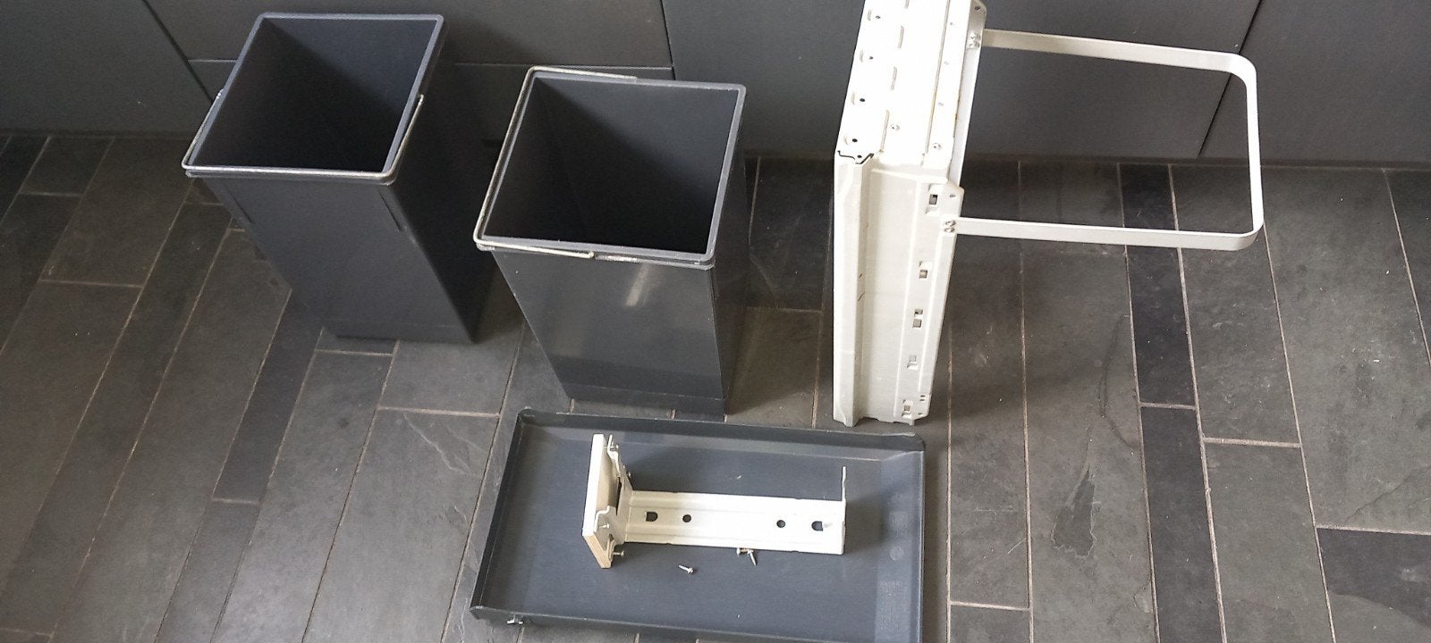 Inbouw afvalemmer set - 2x 15 liter, Kunststof, Ophalen of Verzenden, 5 – 50, 20 tot 30 liter