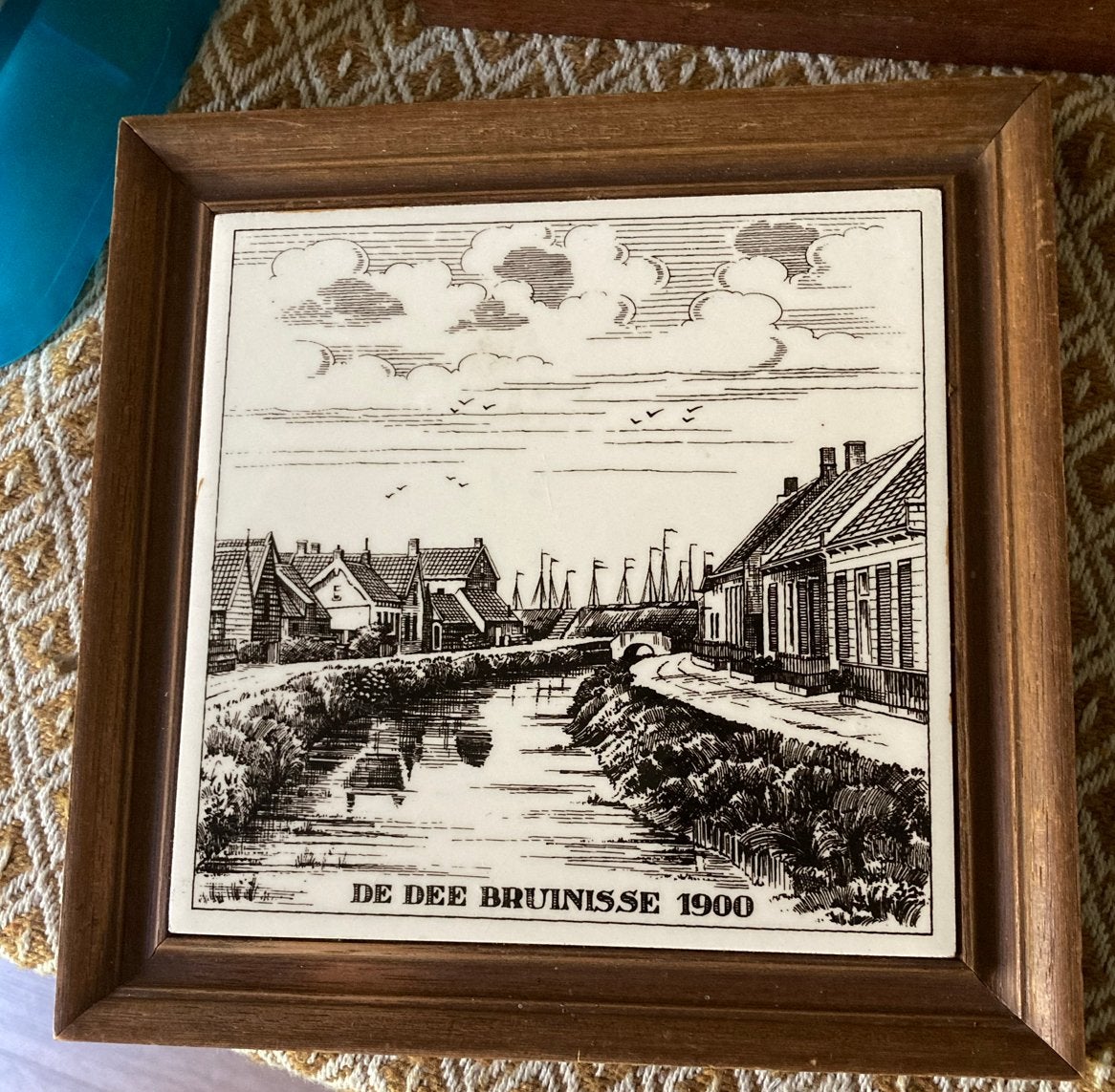 Tegel in lijst de Dee  Bruinisse 1900, 18x18 cm, Ophalen of Verzenden