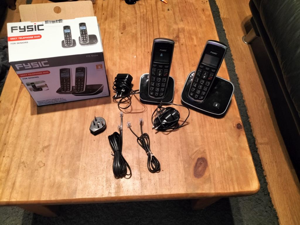 Fysic FX-6020, Ophalen, Zo goed als nieuw, 2 handsets, Stralingsarm