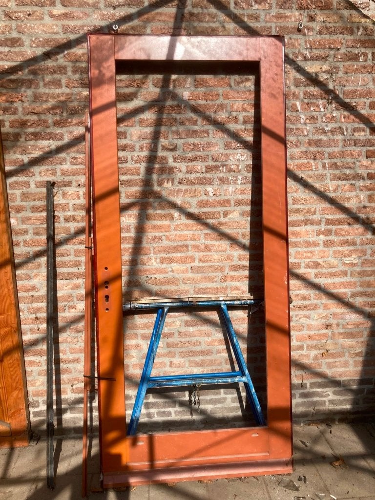 Nieuwe hardhouten buitendeur incl. glaslatten en nieuw slot, 215 cm of meer, Nieuw, Buitendeur, Hout