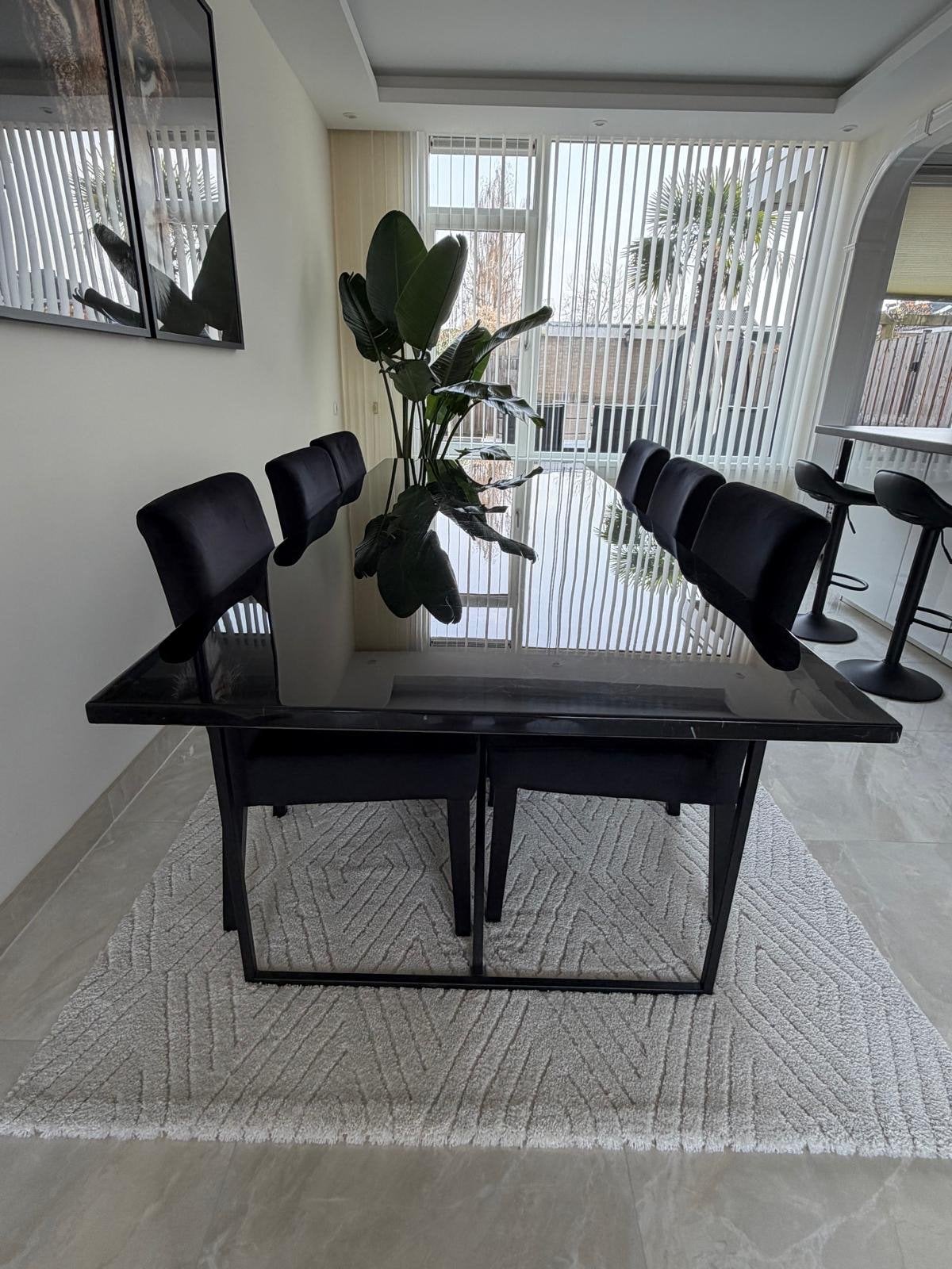 Moderne zwarte eettafel met marmer blad, 200 cm of meer, Zo goed als nieuw, Metaal, Vier personen