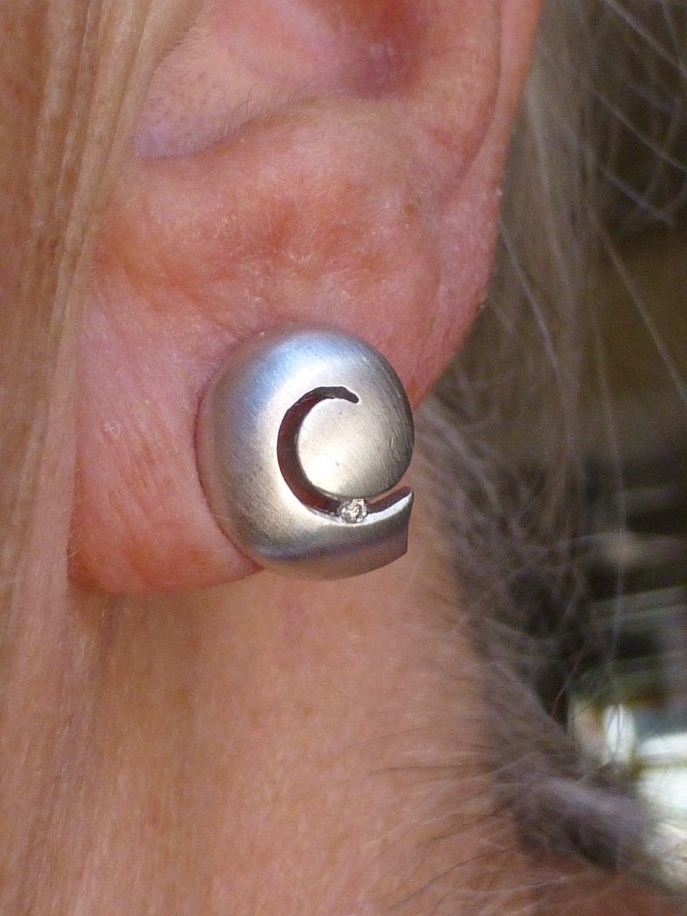 Zilveren Modernist Design Oorbellen met Diamant NIEUW, Verzenden, Nieuw, Met edelsteen, Knopjes of Stekers