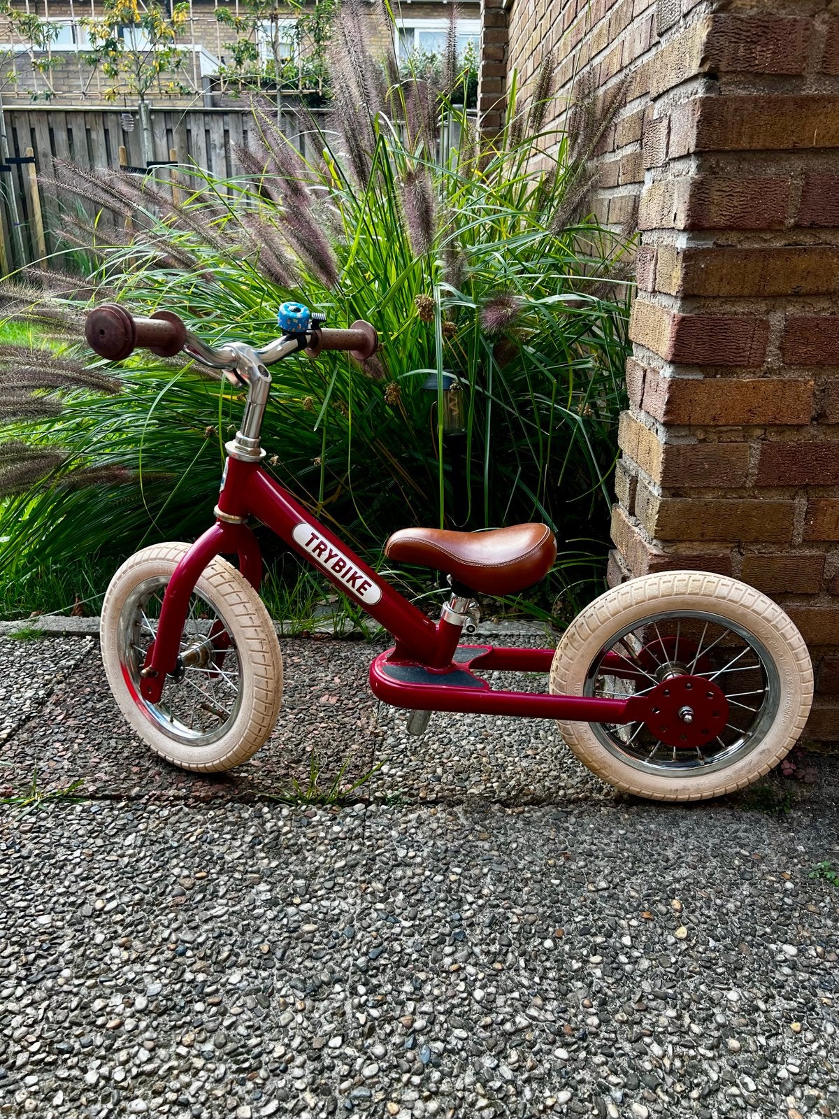 Trybike loopfiets rood 2 in 1, Fietsen en Brommers, Ophalen, Gebruikt, 16 tot 20 inch, Zijwieltjes