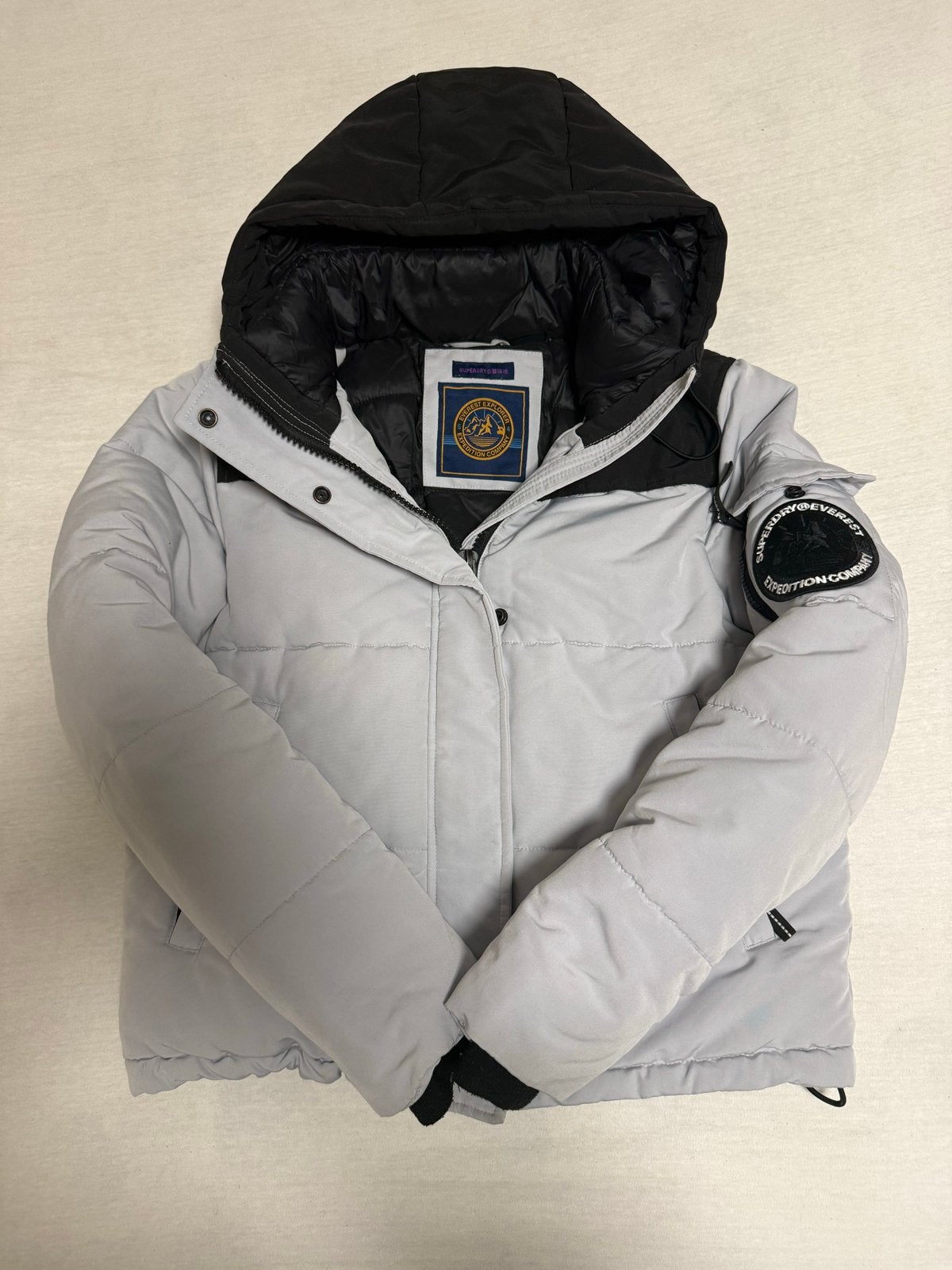 Superdry Everest Expedition Company winterjas – grijs/zwart, Verzenden, Zo goed als nieuw, Overige maten, Grijs