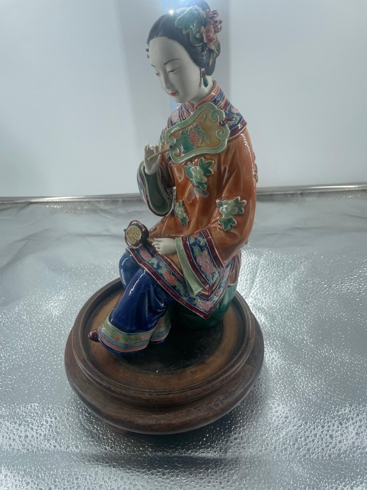 Antiek Chinees beeldje van zittende vrouw, ca. 25cm, Antiek en Kunst, Antiek | Porselein, Ophalen of Verzenden