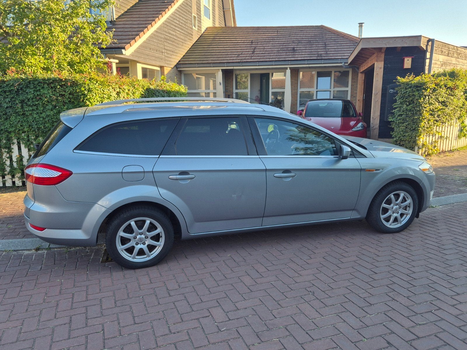Ford Mondeo 2.0 16V 107KW Wagon 2009 Grijs, Auto's, Ford, Particulier, Mondeo, ABS, Airbags, Airconditioning, Benzine, B, Stationwagon