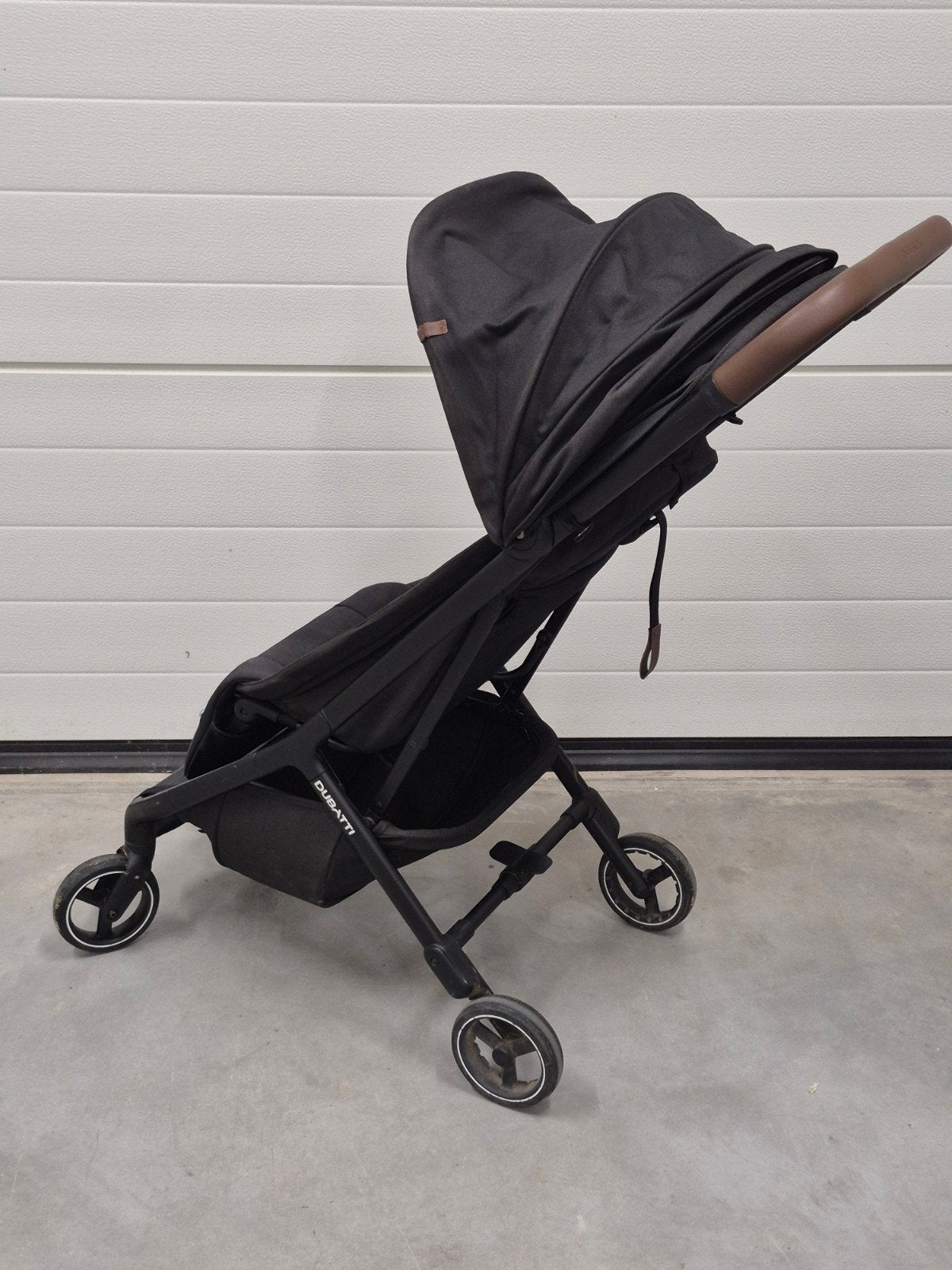 dubatti smart buggy,E2,wandelwagen,zwart/ antraciet, Ophalen of Verzenden, Zo goed als nieuw, Verstelbare rugleuning