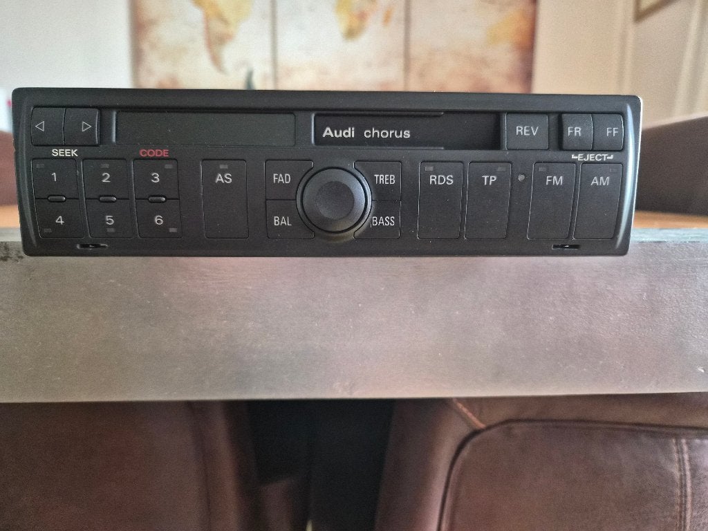 Autoradio Chorus voor AUDI TT MK1, Ophalen of Verzenden, Zo goed als nieuw