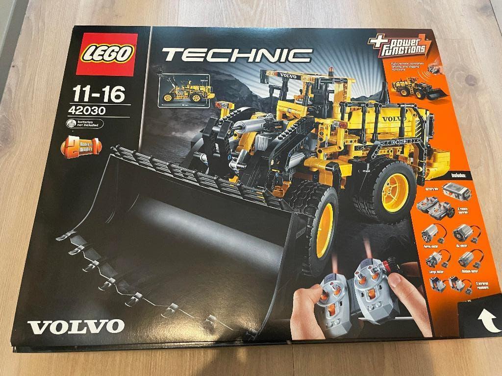 LEGO Technic 42030 Volvo L350F, Compleet, Lego, Ophalen of Verzenden, Zo goed als nieuw