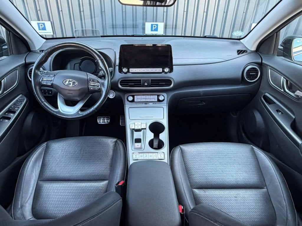 Hyundai Kona EV Limited 64 kWh|Fase 3|95% Soh|Cam|Leder|Head, Auto's, Hyundai, Gebruikt, 174 min, Zwart, 1066 min