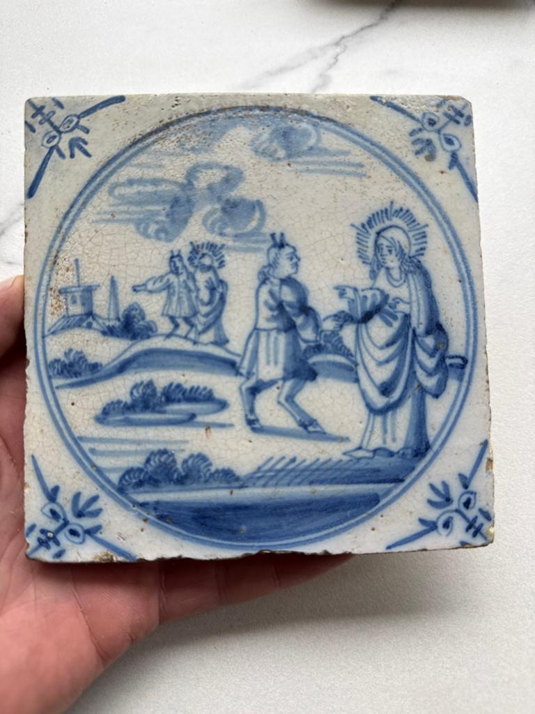 Antieke Delftsblauwe Tegel - 17e/18e Eeuw - Gedeeltelijk Ger, Ophalen of Verzenden