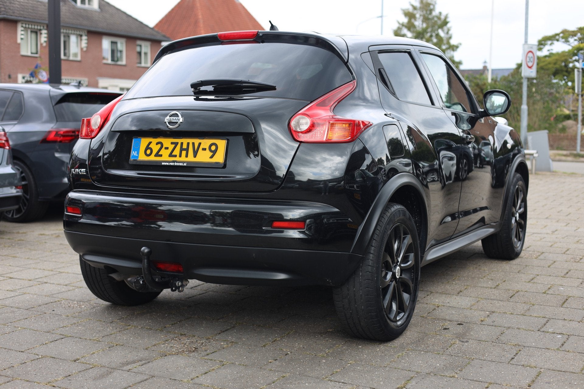 Nissan Juke 1.6 MINISTRT OF SOUND | LEDER | NAVI | CAMERA, Auto's, Euro 5, 4 cilinders, Stoelverwarming, Zwart