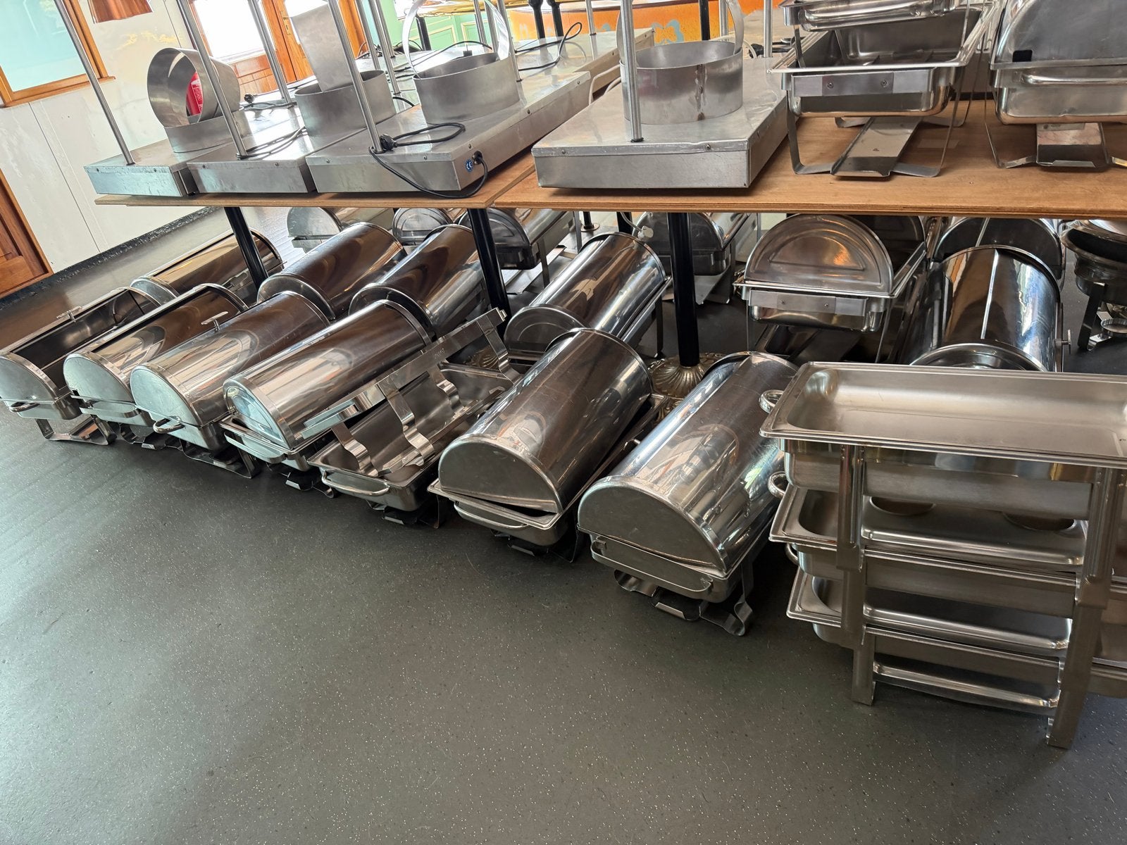 26 RVS Chafing Dishes - Buffet Warmhoudschalen, Huis en Inrichting, Ophalen, Gebruikt