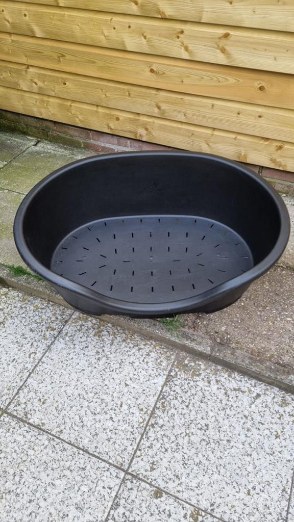 Te koop kunststof honden mand, Dieren en Toebehoren, Ophalen, Gebruikt, Polyester