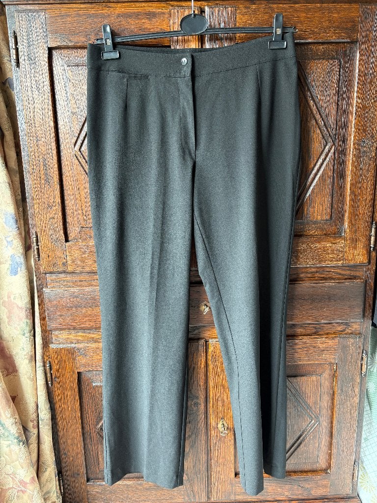 Zwarte pantalon, damesbroek, broek; Ulla Popken; maat 48, Ophalen of Verzenden, Zo goed als nieuw, Zwart, Broek of Spijkerbroek