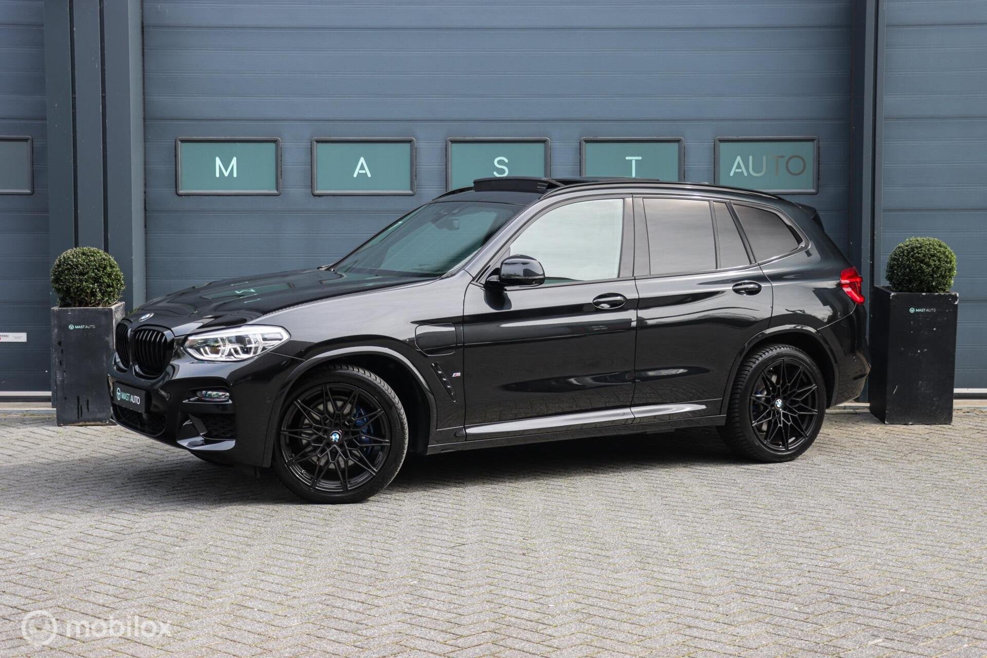 BMW X3 xDrive30e High Executive|M-Seats|PANO|H&K|HUD|Carbon|