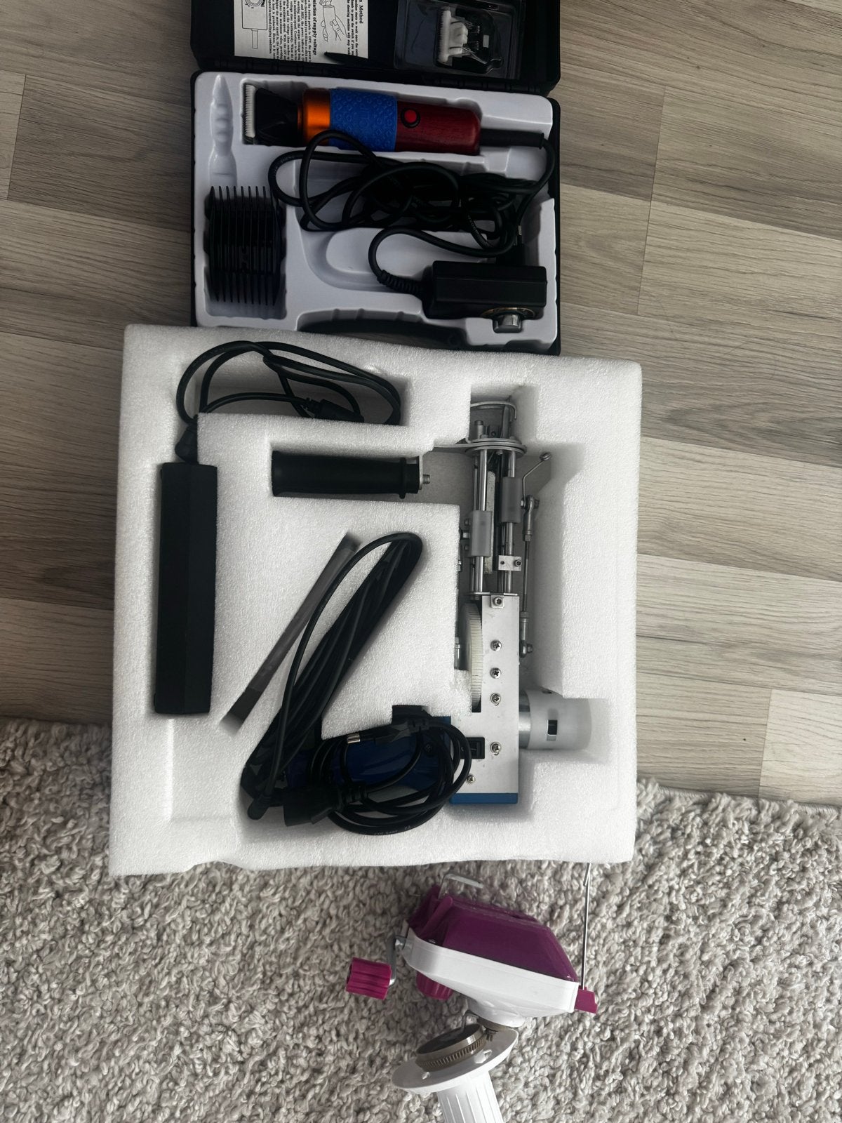Tufting Set: frame, Trimmer, Tufting Gun en Wolwinder, Ophalen, Zo goed als nieuw, Overige typen