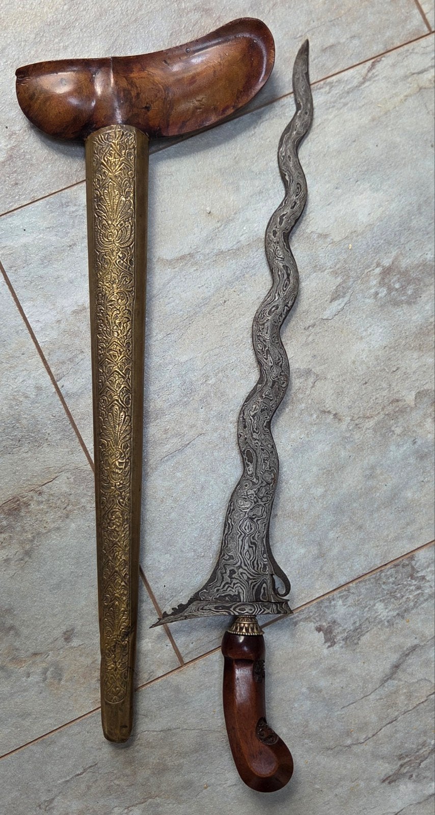 Keris Yogya, Ophalen of Verzenden