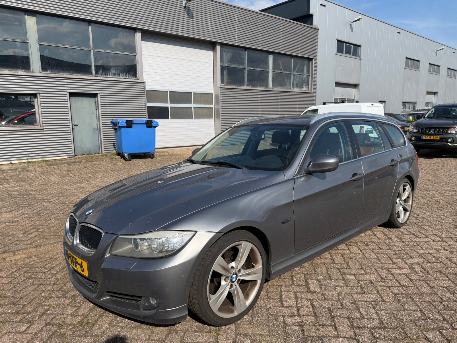 BMW 3-Serie 2.0 D 320 Touring 2012 Grijs, Auto's, Achterwielaandrijving, 1995 cc, 4 cilinders, Origineel Nederlands