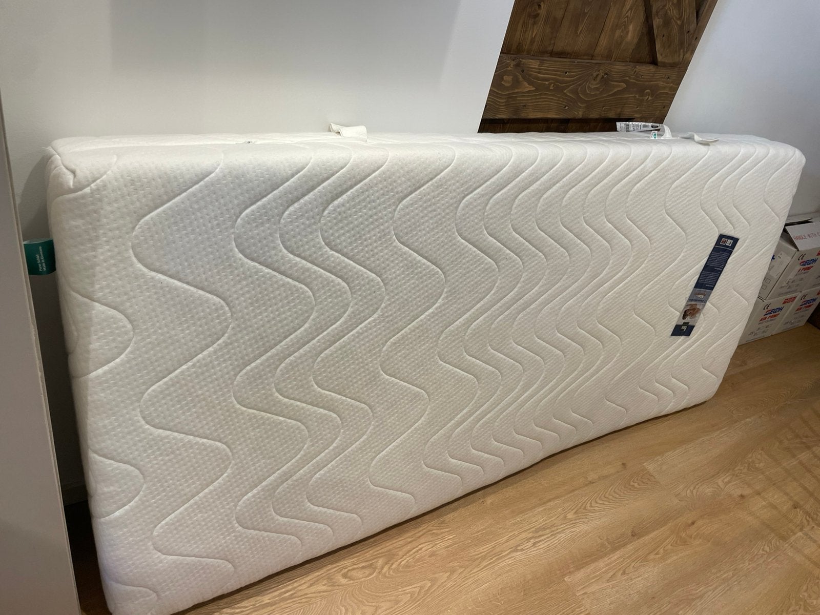 Eenpersoonsmatras 90x200 cm – Härtegrad 4, Huis en Inrichting, Slaapkamer | Matrassen en Bedbodems, Ophalen, 90 cm, Eenpersoons