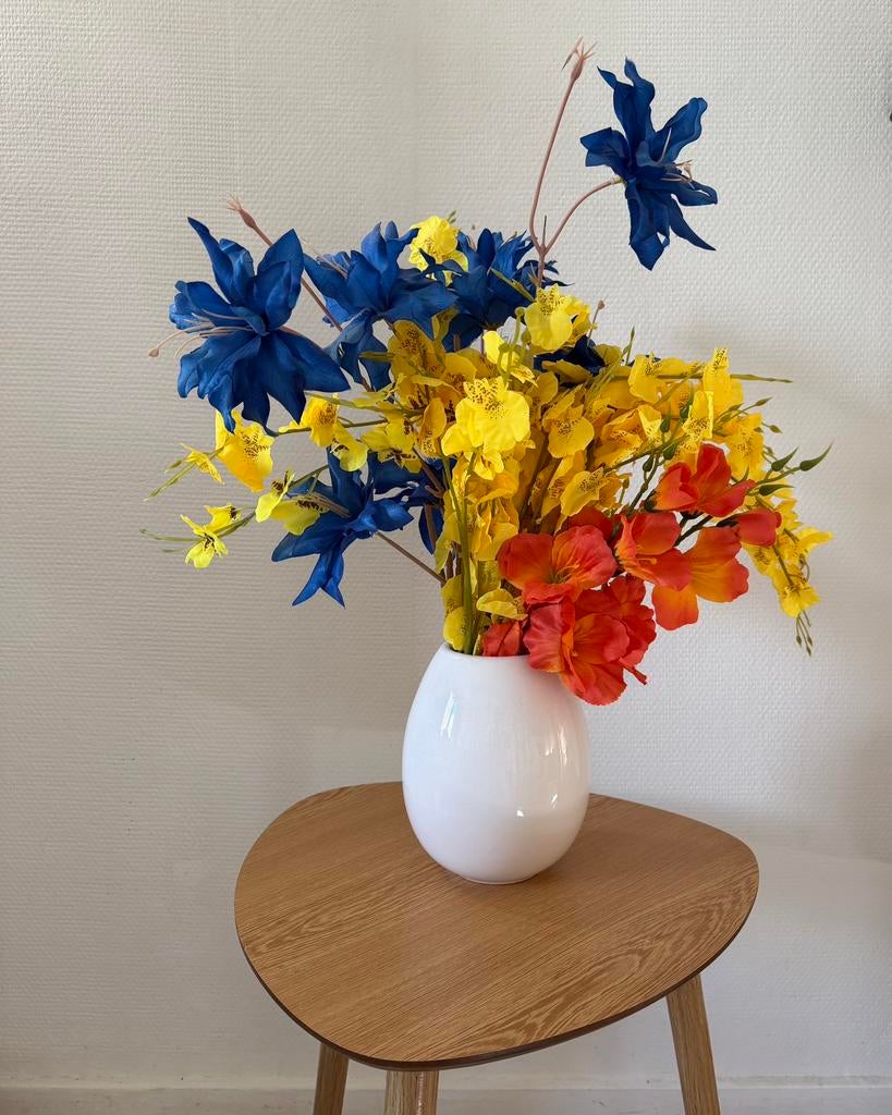 Kunstbloemen boeket zonder vaas, Ophalen, Zo goed als nieuw