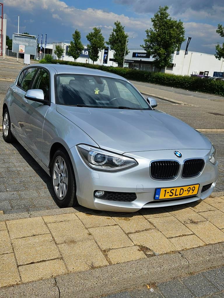 BMW 1-Serie 116I 100KW 5DR 2013 Grijs, 1-Serie, Euro 5, Zwart, 4 cilinders