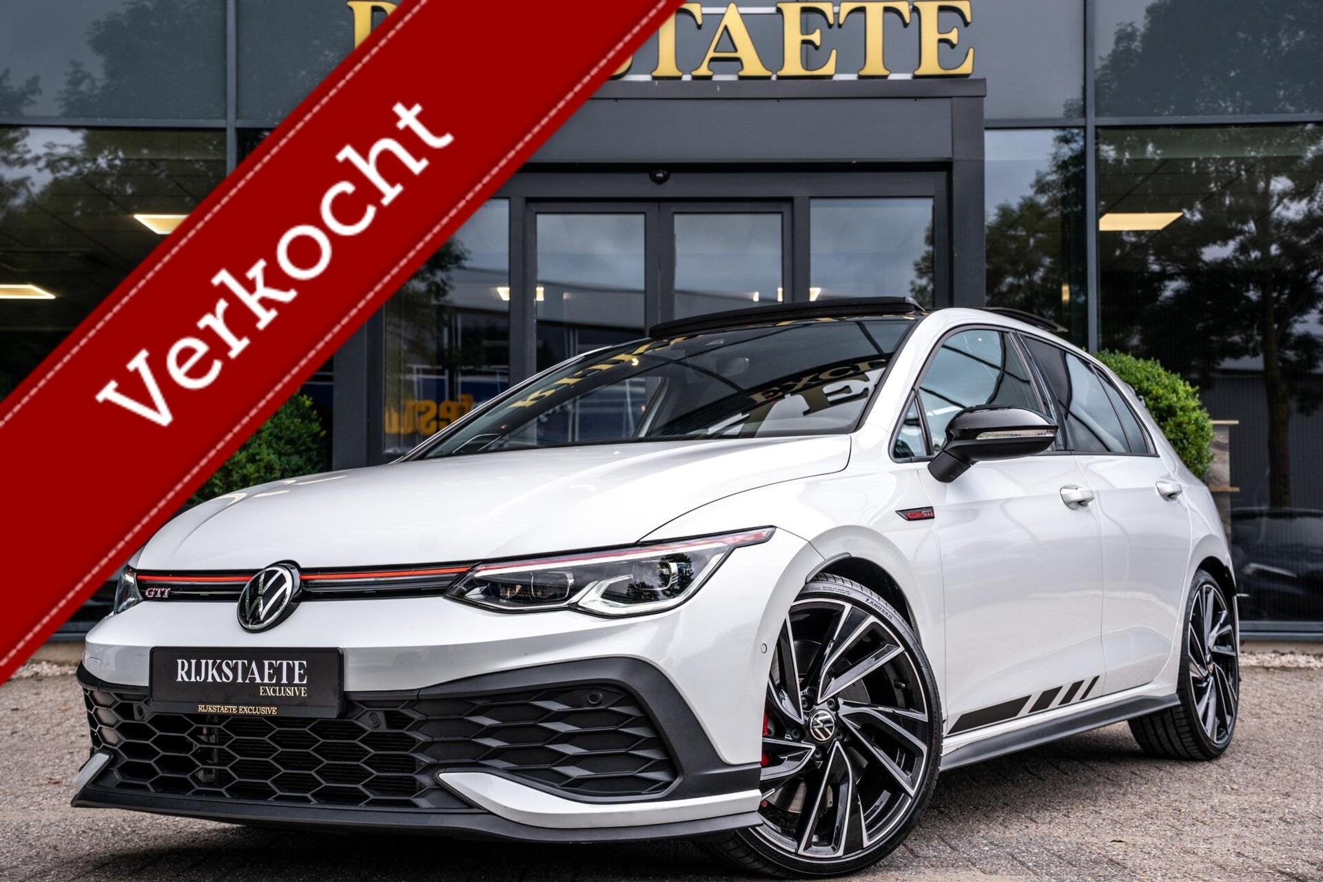 Volkswagen Golf 2.0 TSI GTI CLUBSPORT|PANO|ACC|H&K|NÜRBURG, Auto's, Volkswagen, Gebruikt, 4 cilinders, Wit, Bedrijf