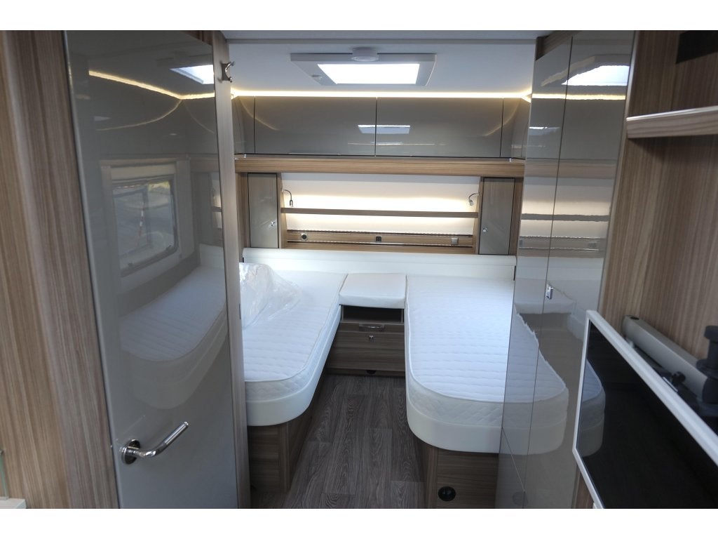 Fendt Tendenza 560 SG Mover Cassetteluifel Fietsrek ATC 2000, Caravans en Kamperen, Caravans, Rondzit, Bedrijf, Schokbreker, 1250 - 1500 kg
