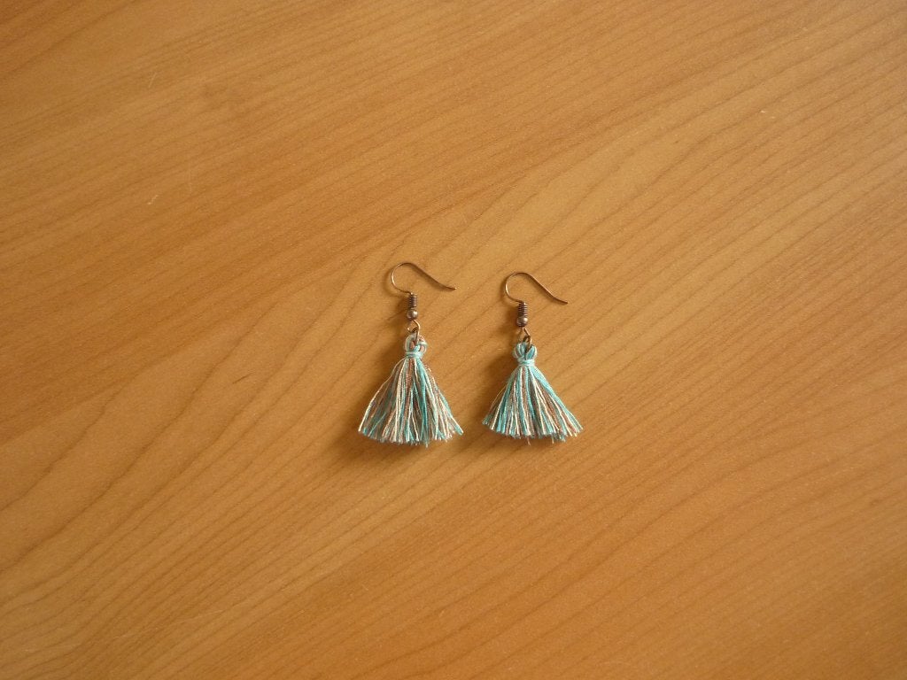 Koperkleurige oorbellen turquoise bruin beige tassel slinger, Ophalen of Verzenden, Nieuw, Groen, Overige materialen