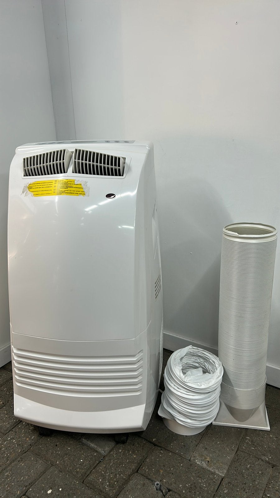 Mobiele airco 9000 btu/h zeer goed werkend, Witgoed en Apparatuur, Airco's, Ophalen, Timer, 3 snelheden of meer, Zo goed als nieuw
