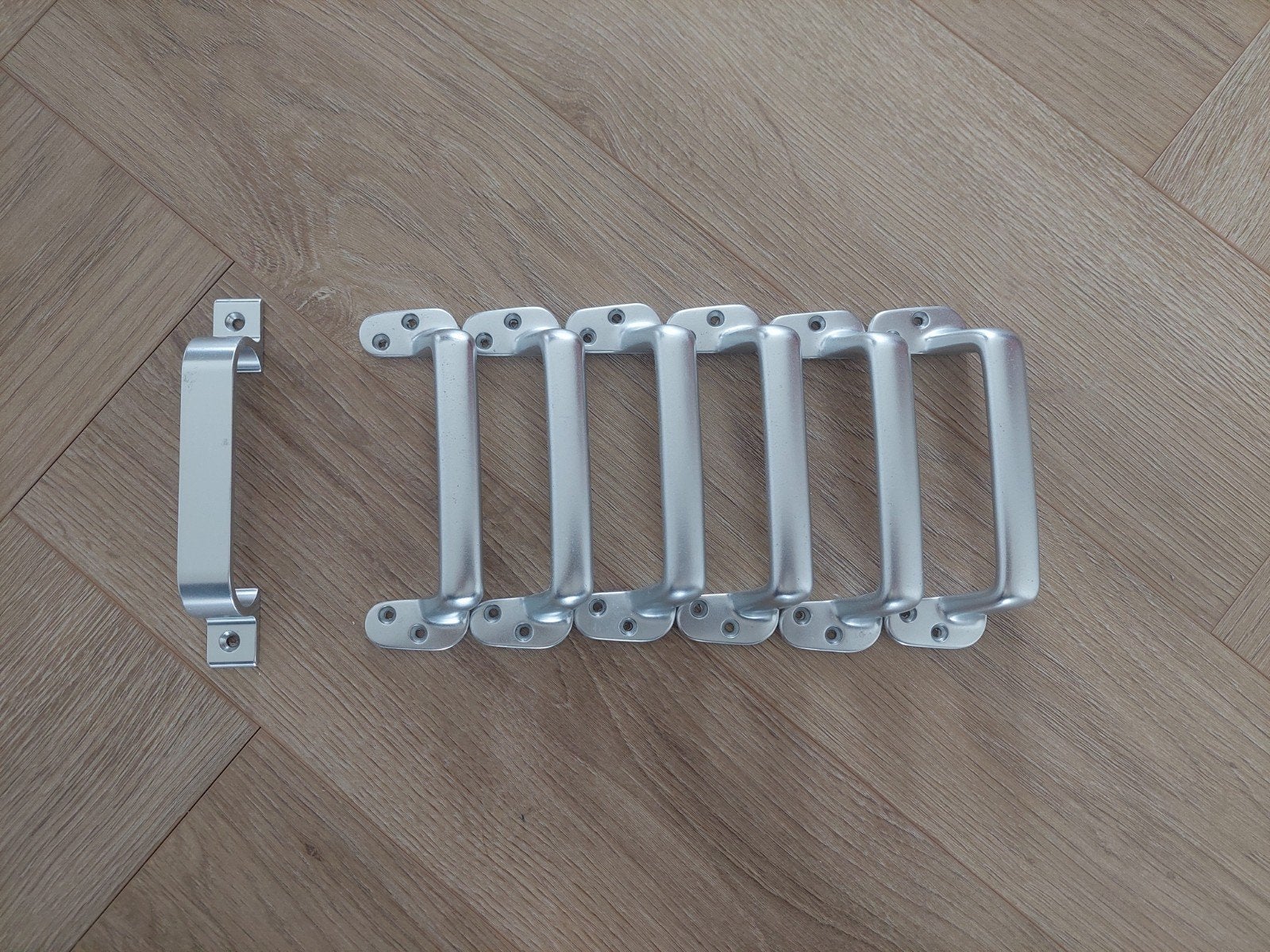6 + 1 handgreep aluminum, Doe-het-zelf en Verbouw, Ophalen of Verzenden, Gebruikt, Overige materialen, Overige typen