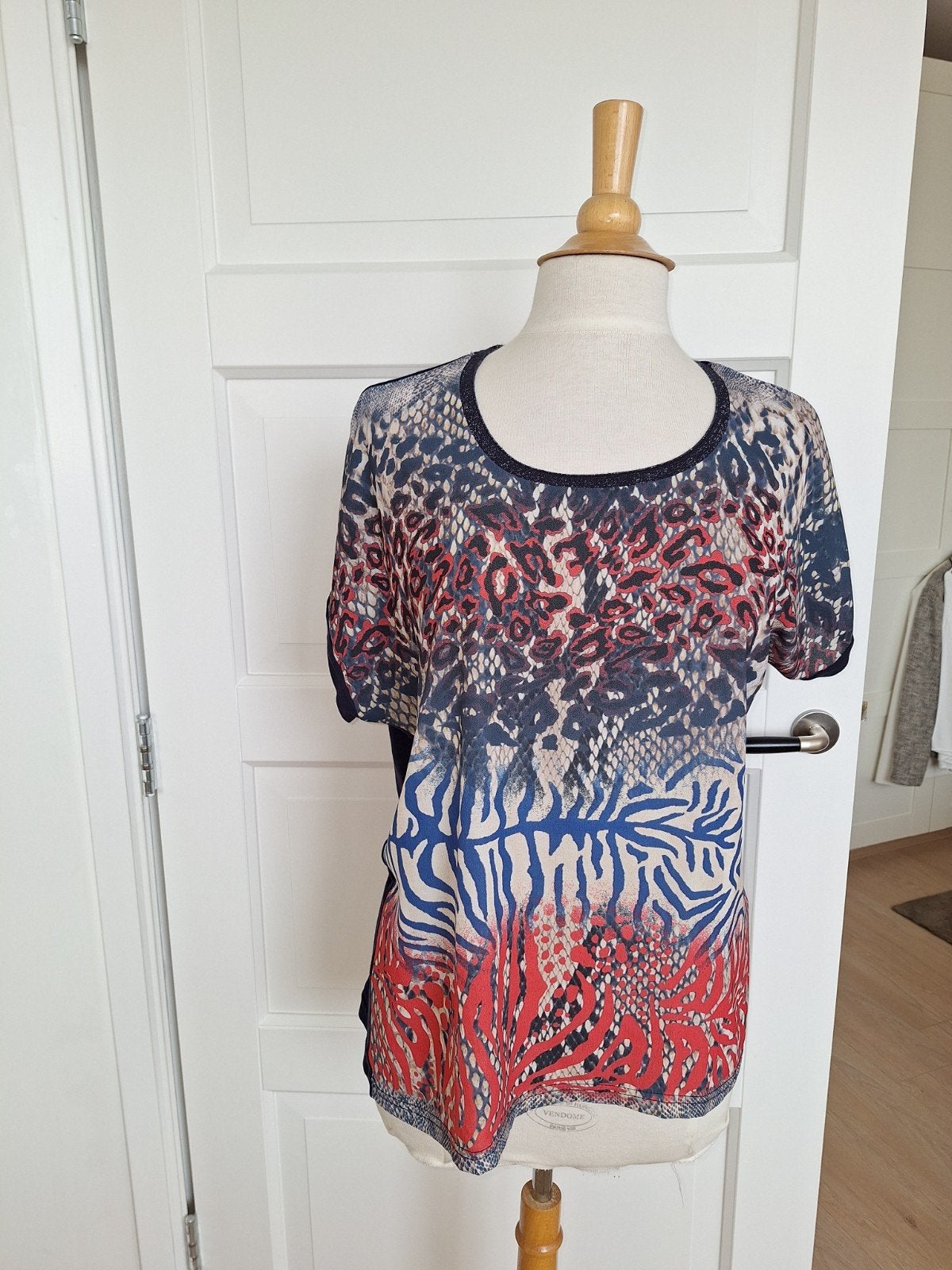 shirt Poools mt 42, Maat 42/44 (L), Ophalen of Verzenden, Zo goed als nieuw, Korte mouw