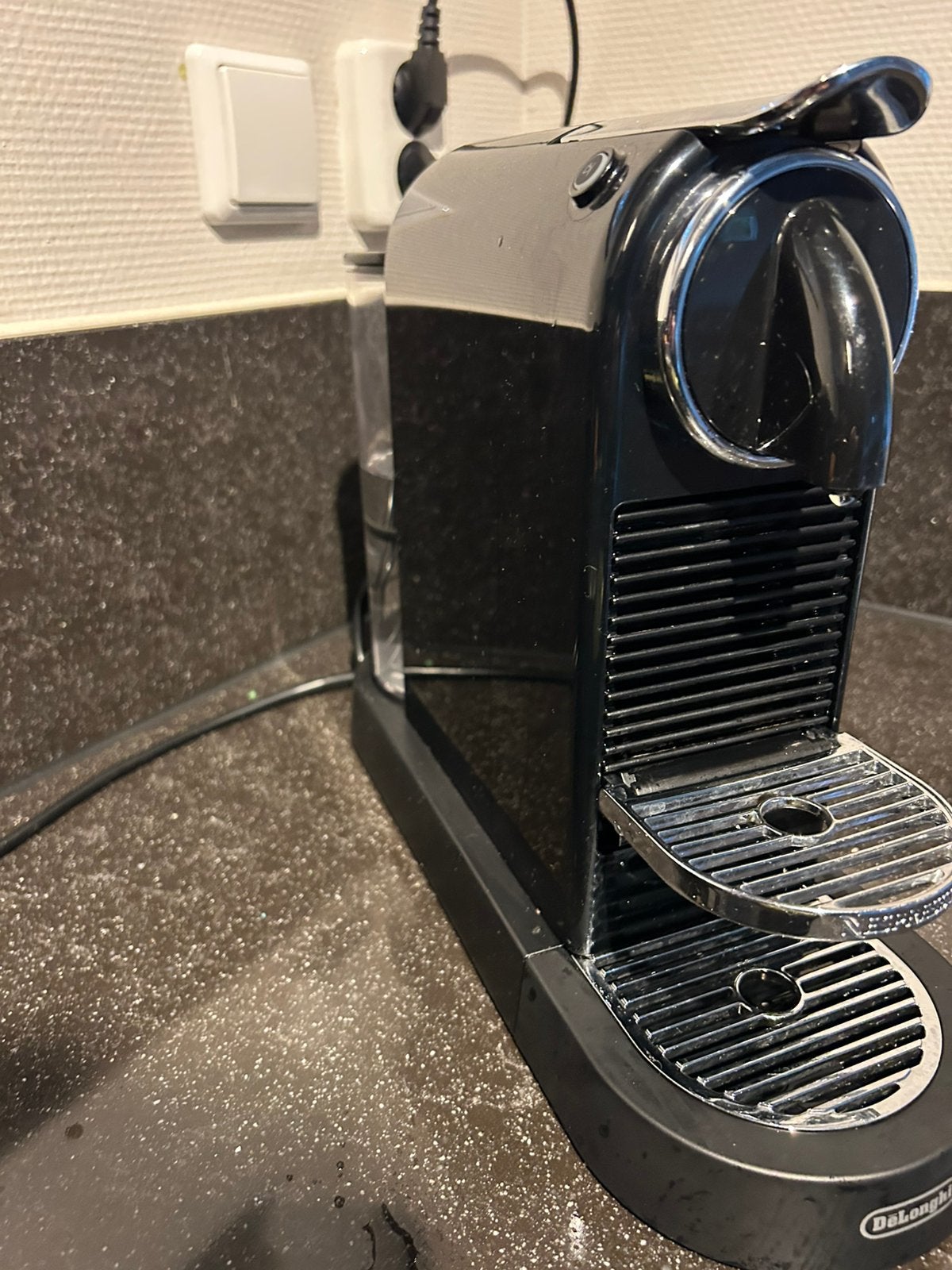 Foto 4 van DeLonghi koffiezetter met melkopschuimer