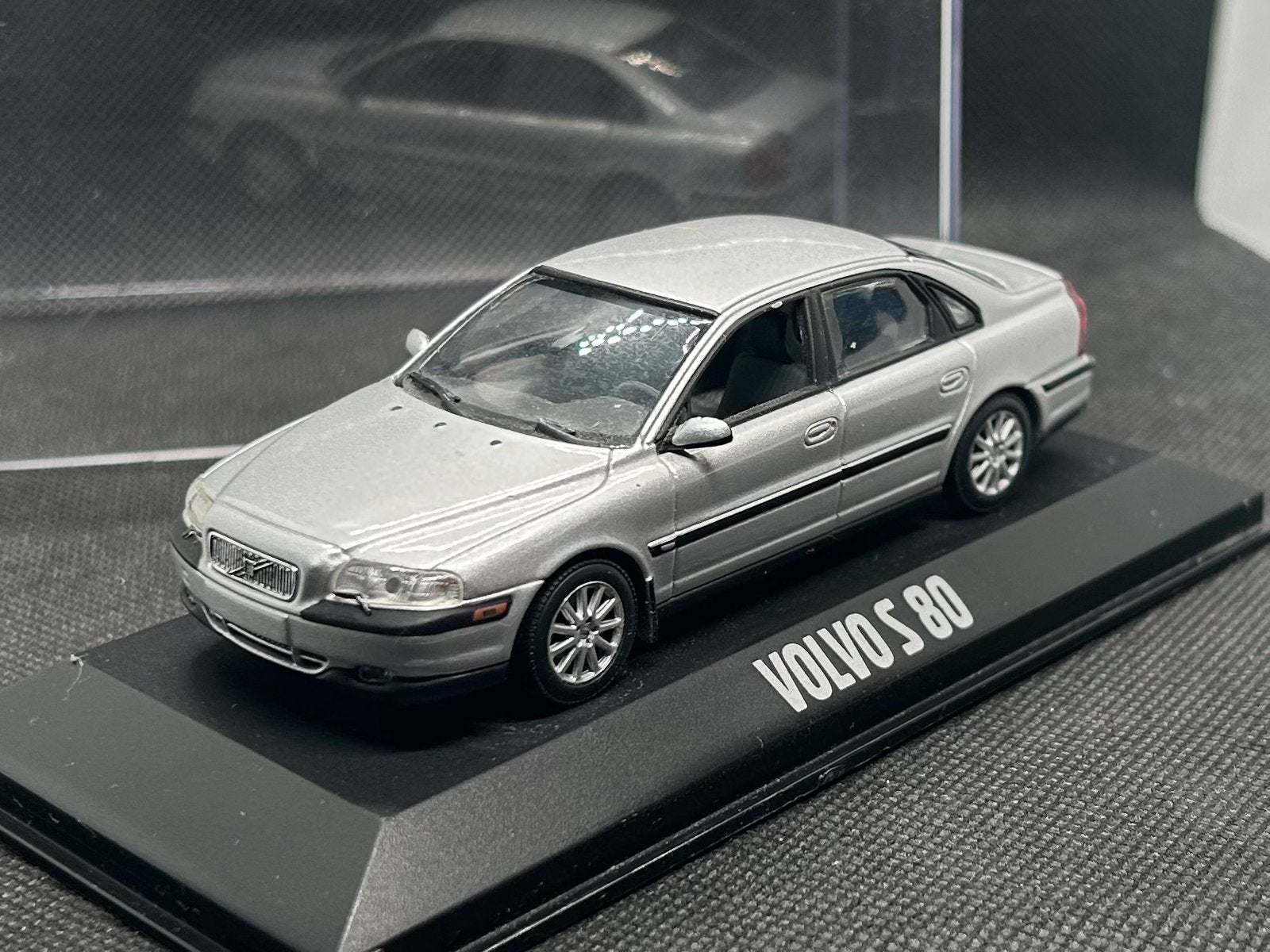 Minichamps Volvo S80 1:43 OVP, Hobby en Vrije tijd, Modelauto's | 1:43, Ophalen of Verzenden, Zo goed als nieuw, Auto, MiniChamps