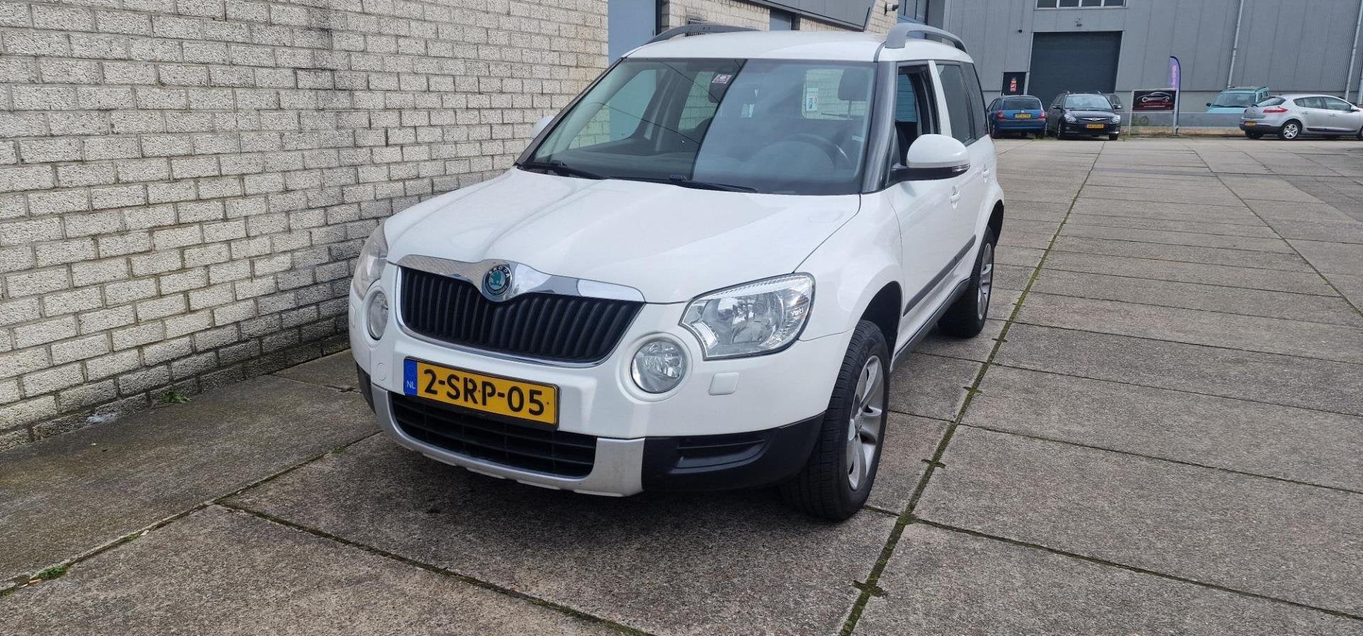 Skoda Yeti 1.2 TSI Sprint Pro Airco NAP, Auto's, Voorwielaandrijving, Euro 5, Gebruikt, 4 cilinders