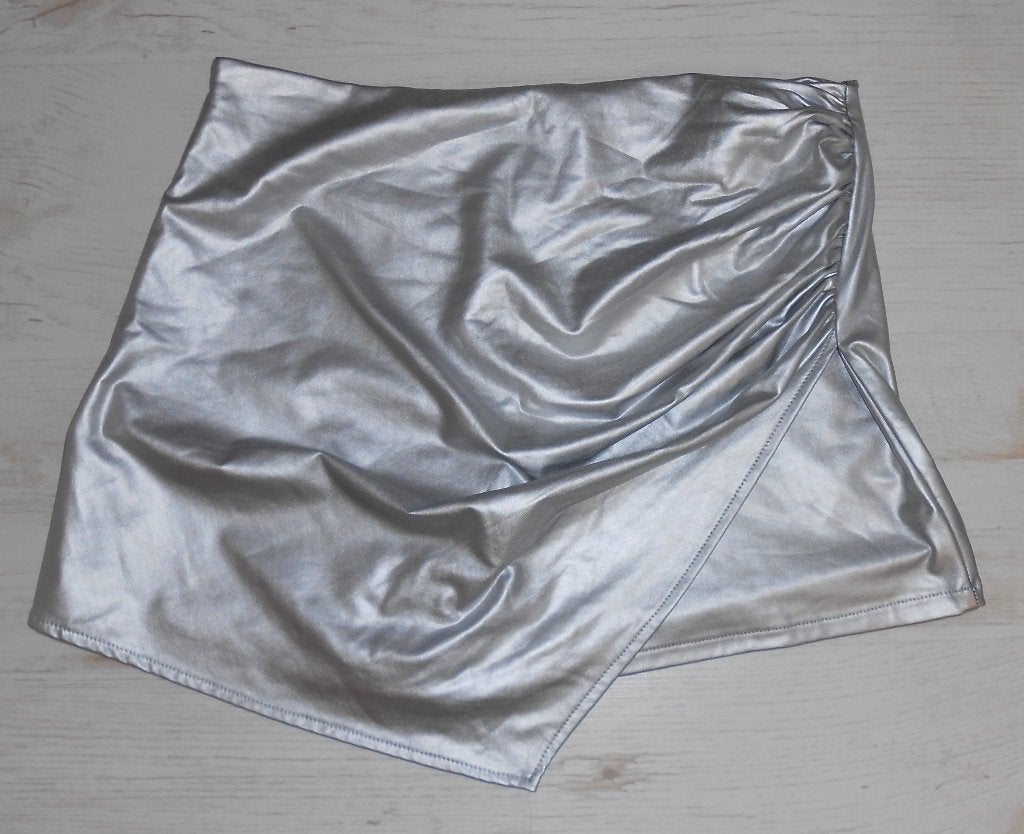 Shein skort zilver mt 42, Kort, Maat 42/44 (L), Nieuw, Ophalen of Verzenden