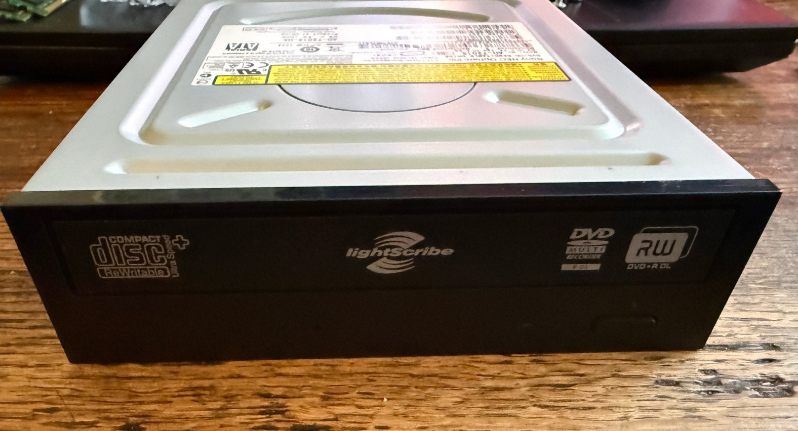 Sony Nec Optiarc 20X DVDR Brander met LightScribe Sata, Computers en Software, Optische drives, Zo goed als nieuw, Intern, MacOS