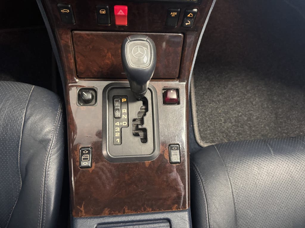 Mercedes-Benz SL-Klasse Cabrio 320 incl hardtop met weinig k, foto 12