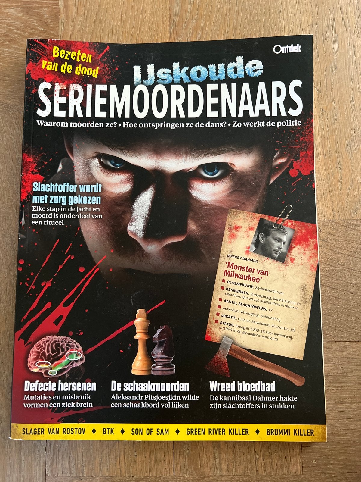 IJskoude Seriemoordenaars - Ontdek Magazine, Ophalen of Verzenden, Gelezen, Nederland