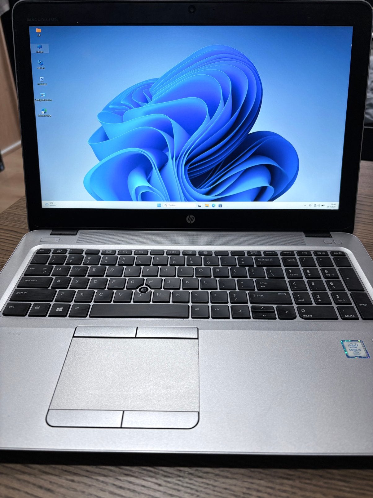 HP EliteBook 850 G3 - i5-6300U, 8GB RAM, 256GB SSD, W, Ophalen, 256 GB, Met videokaart, 2 tot 3 Ghz